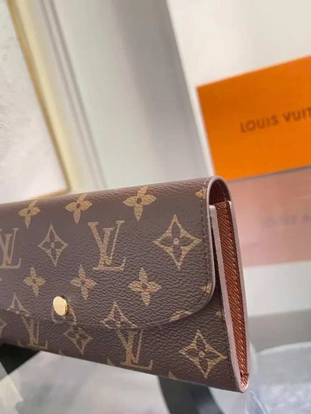 Louis Vuitton Wallet Womens Brown Monogram Canvas Orange Zip Around France Logo